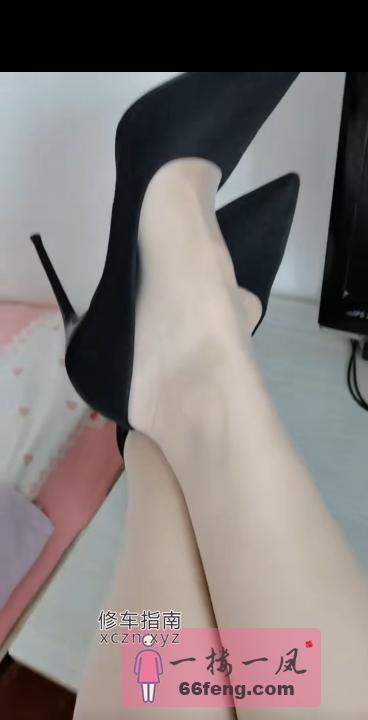 [辽宁-大连]开发区美足美腿少妇