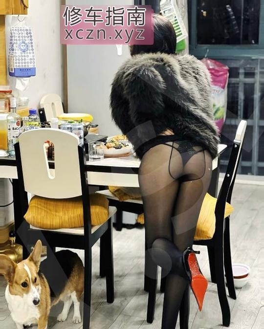 [湖北-武汉]虎泉大奶服务少妇