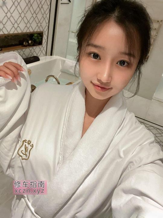[福建-厦门]厦门甜妹做兼职C奶白虎鲍