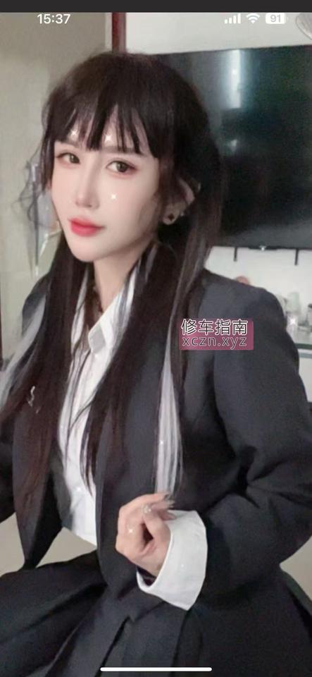 [河南-开封]鼓楼广场小美女