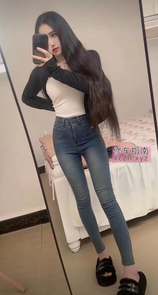 [黑龙江-哈尔滨]尔滨及腰长发妹