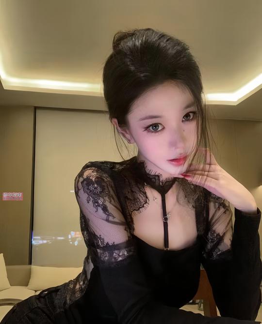 [江苏-徐州]后入黑丝巨臀小姐姐