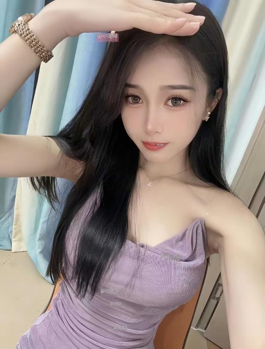 [湖南-长沙]高颜值白净大胸妹