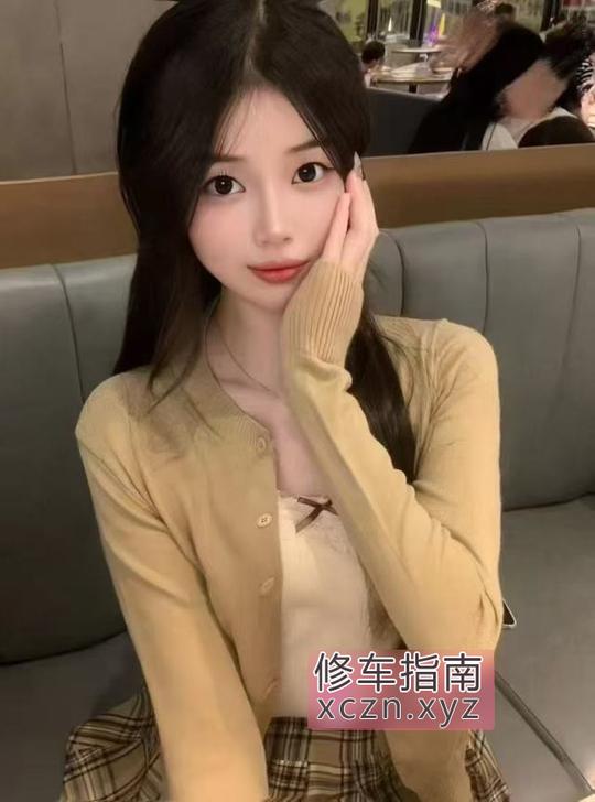 [新疆-乌鲁木齐]极品哦，不满意还有姐妹，服务周到，丝袜制服