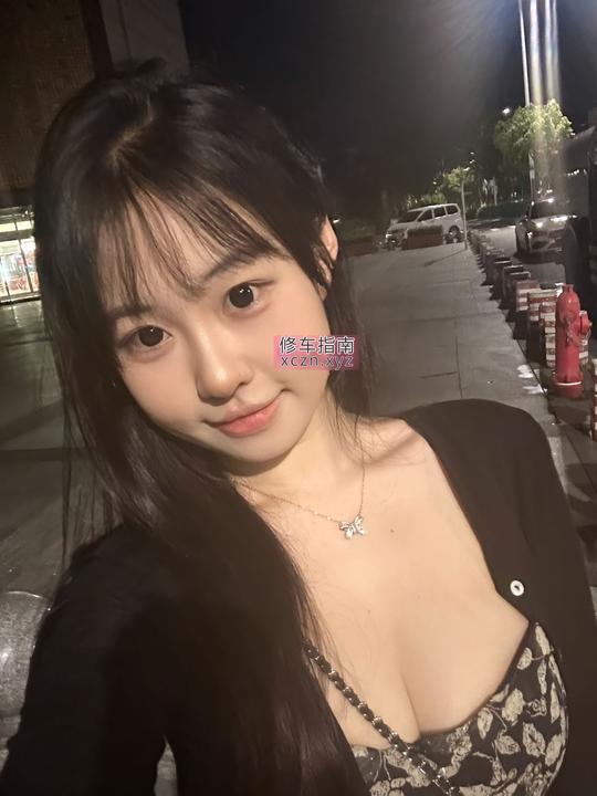 [山西-太原]太原白嫩性感美女年轻漂亮