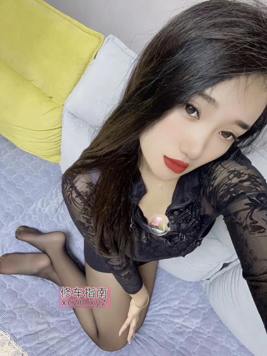 [河南-郑州]极品黑丝长腿兼职妹