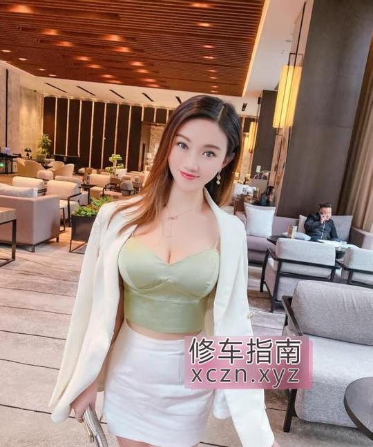 浏阳市项小艳小姐姐