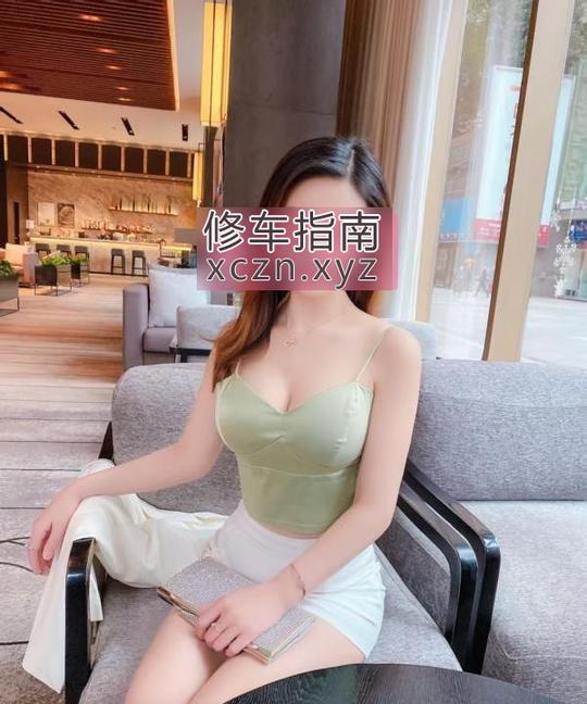 浏阳市项小艳小姐姐