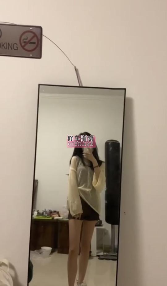 [山东-济南]济南瘦小美女
