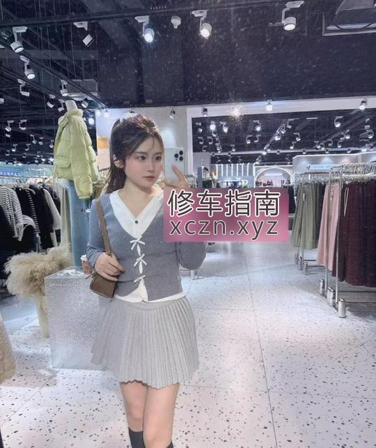 [湖南-长沙]纯情大胸闷骚少女