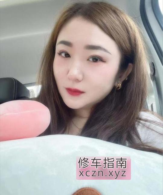 [广东-深圳]肤白丰满骚小美