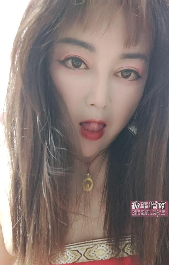 亮足小虎妹