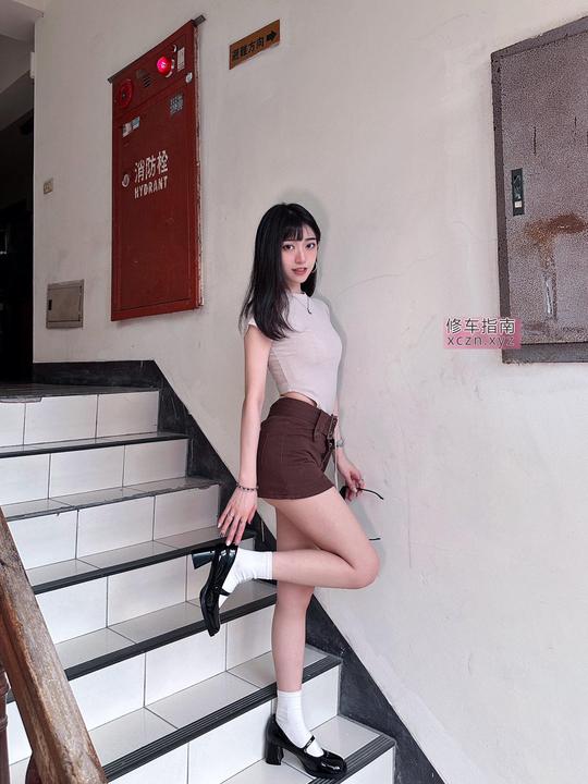 [江苏-盐城]居家前凸后翘小姐姐