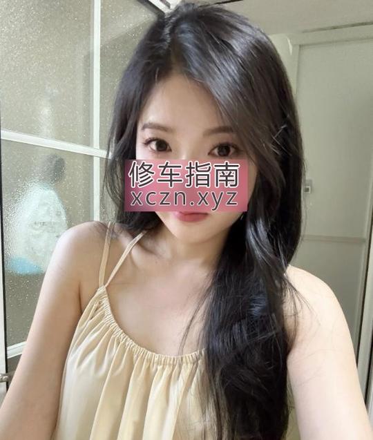 [广东-深圳]性感甜美李哈哈