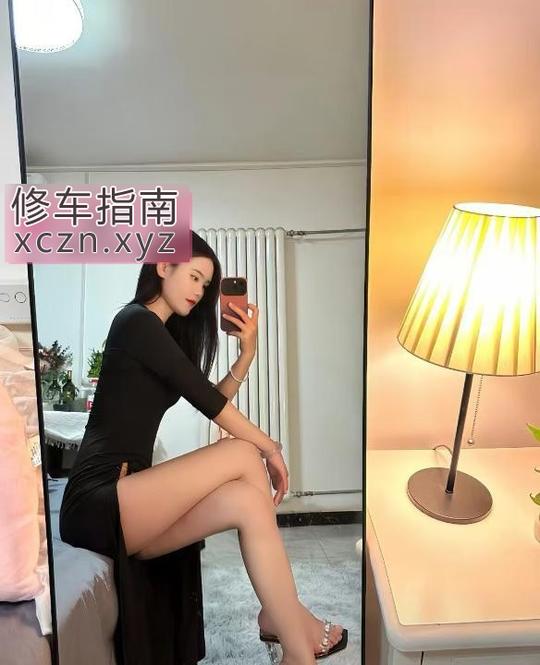 [安徽-合肥]性感白嫩大美腿