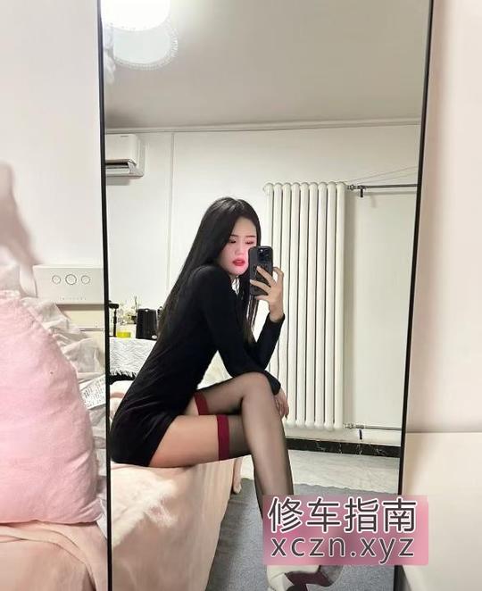 [安徽-合肥]性感白嫩大美腿