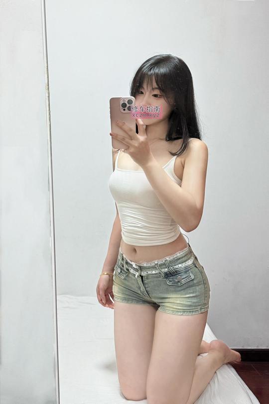 [安徽-芜湖]鸠江性感丰满骚女玲玲服务好