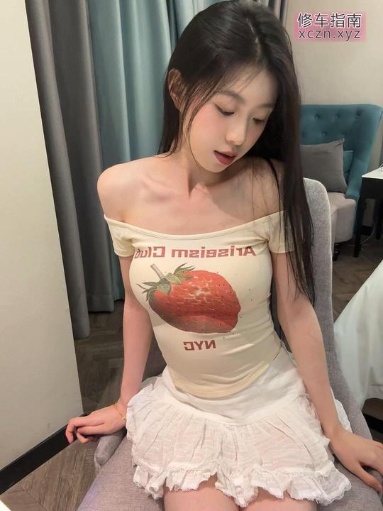 [上海-虹口区]反差淫荡小骚货西西
