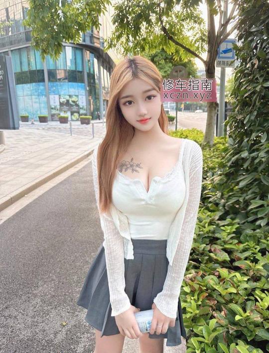 [浙江-杭州]青春羞涩小美女