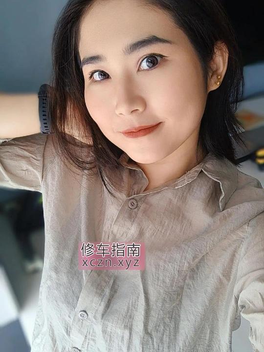 [四川-成都]耐看型服务系美女