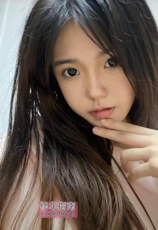 [江西-南昌]有制服的年轻骚女