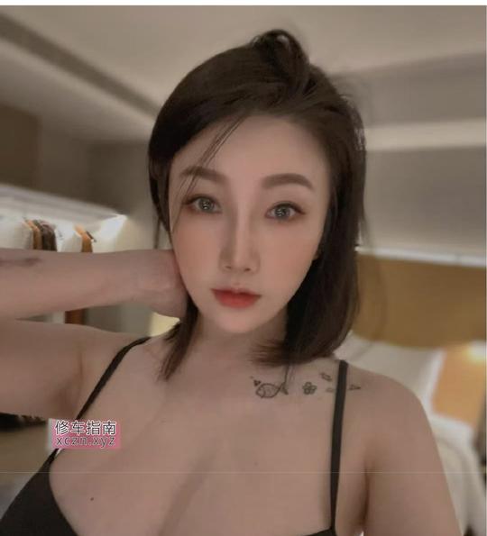 广州白云露茜瑜伽老师熟女