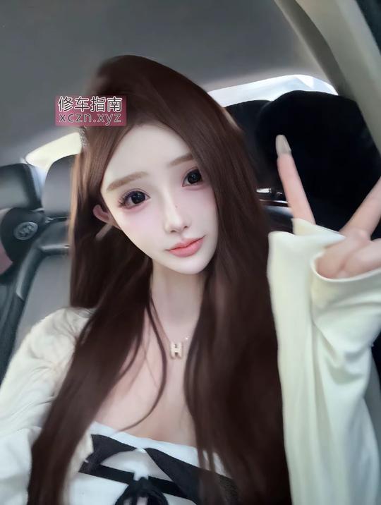 [云南-昆明]非常骚~清纯白嫩美女