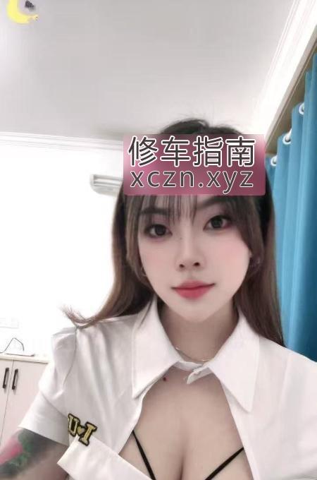 寻欢花臂性感女郎