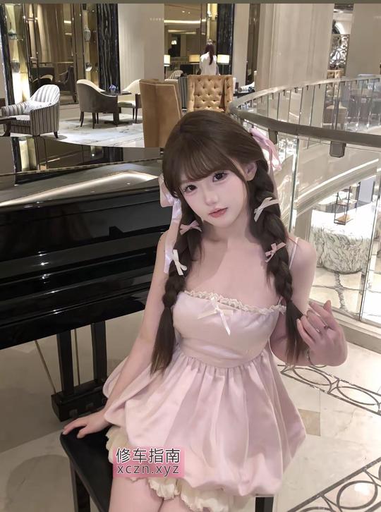 甜美大二学生，水蜜桃