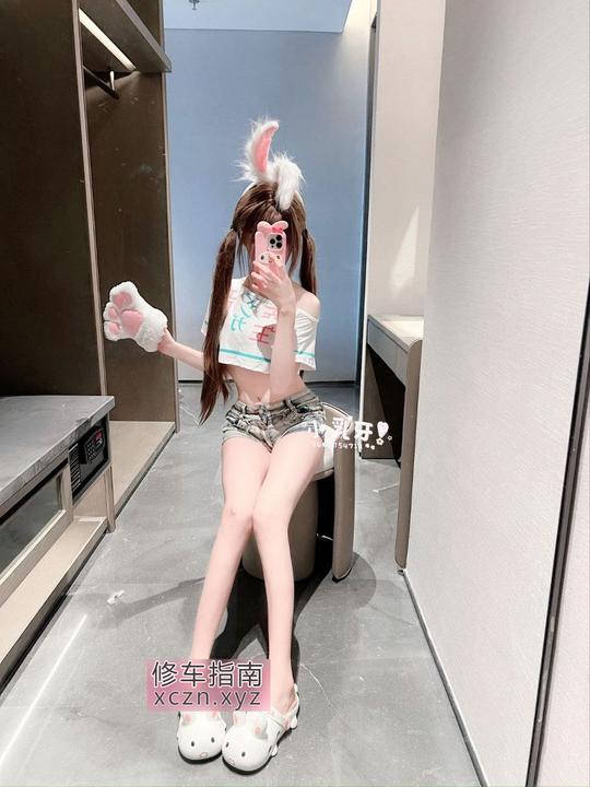 [江苏-徐州]04年嫩妹可舔可内射