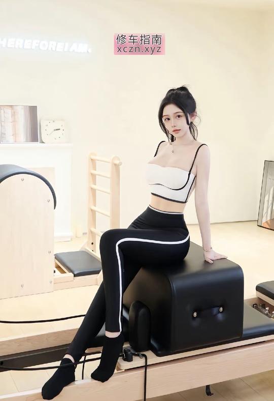 超好极品白嫩貌美瑜伽老师红灯区