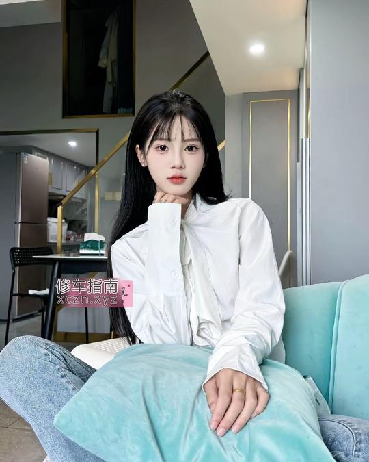 [广东-深圳]三点粉嫩，甜美少女