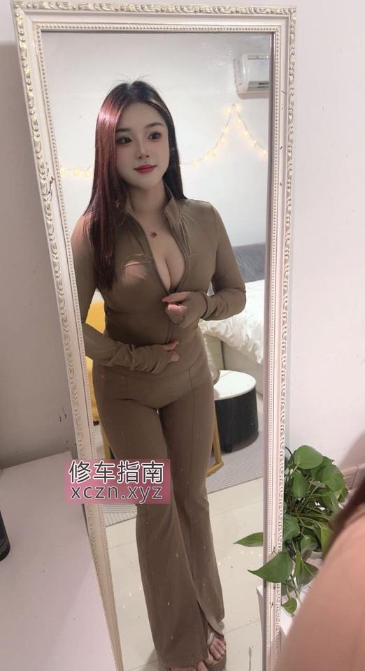 [四川-成都]大蜜桃臀健身教练鱼丸