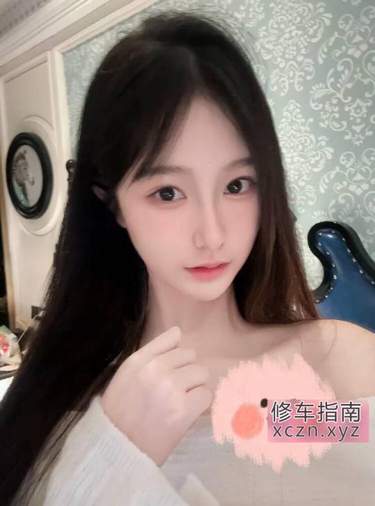 [广东-深圳]白嫩诱人长腿大胸美女