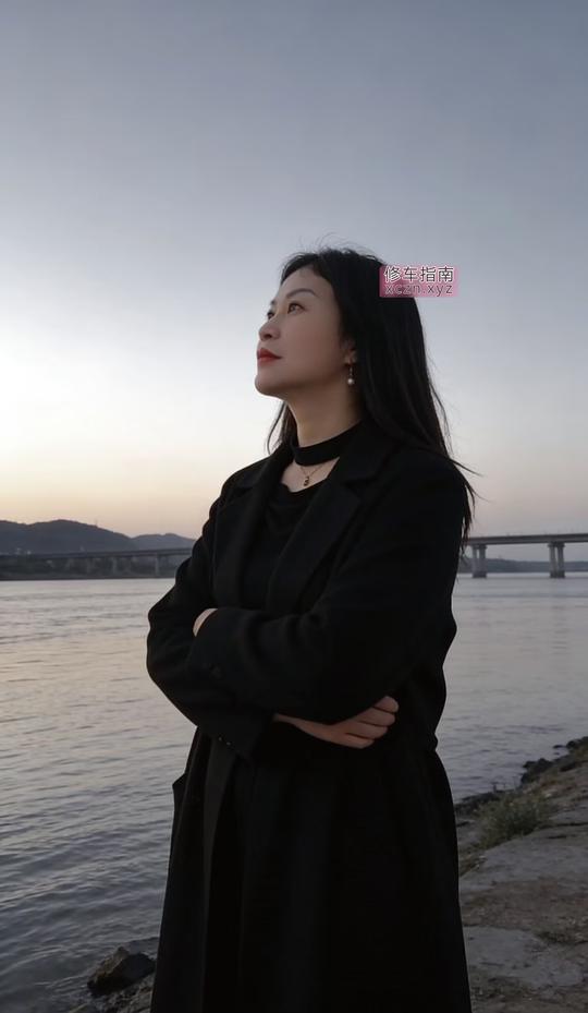 [江苏-无锡]个人居家B紧熟女