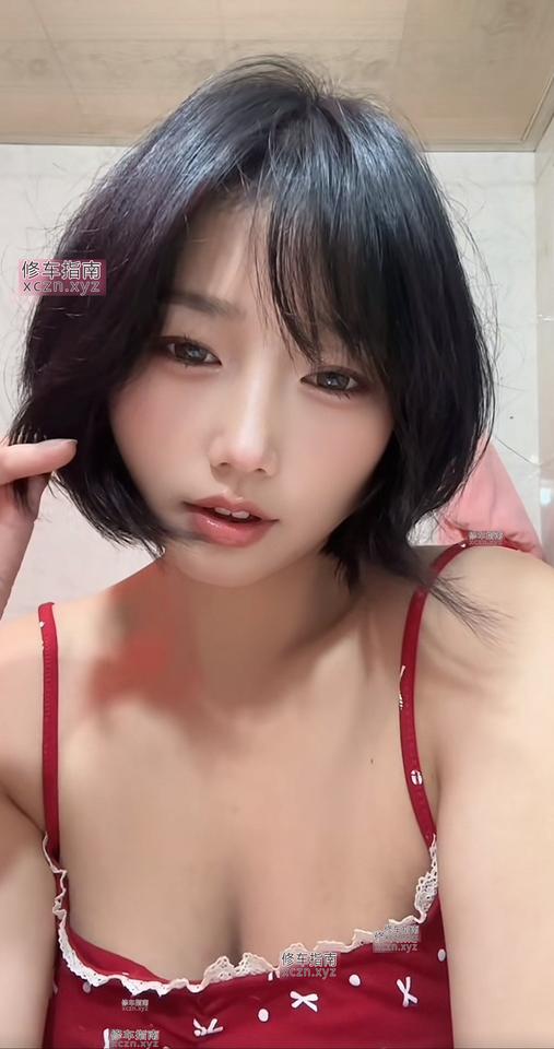 [四川-成都]大奶骚妹子拿嘴当逼插