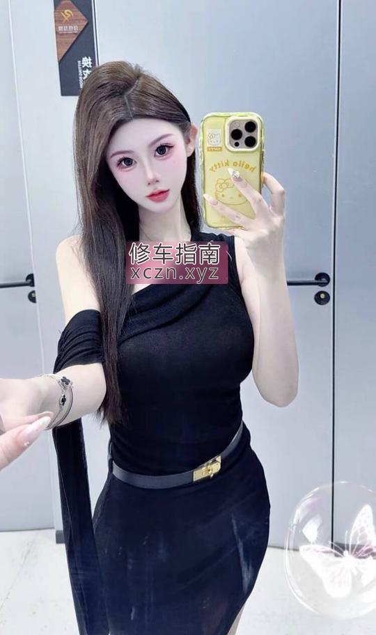 美乳白嫩人美身材好