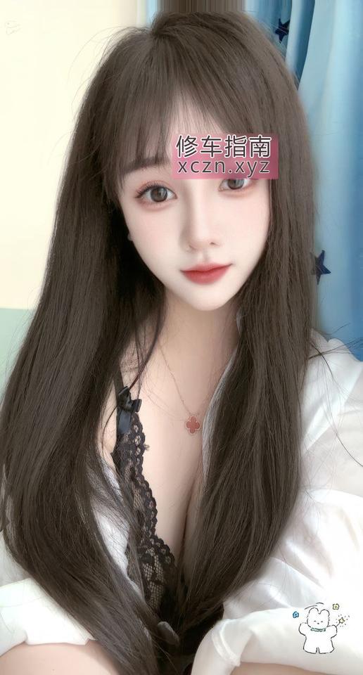 性感黑丝大胸美女