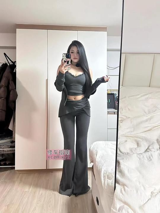 美景小丰满美女黑丝