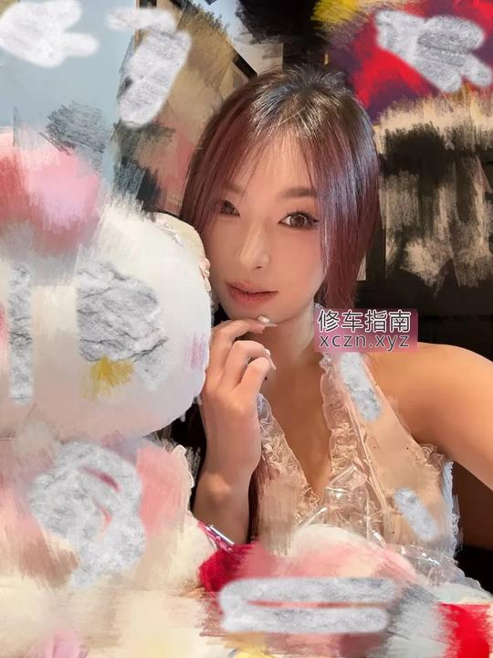 瑜伽萝莉一字马