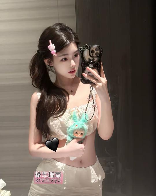 清纯白嫩小嫩妹