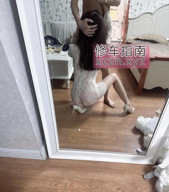 实惠过年不休息大胸抓龙筋