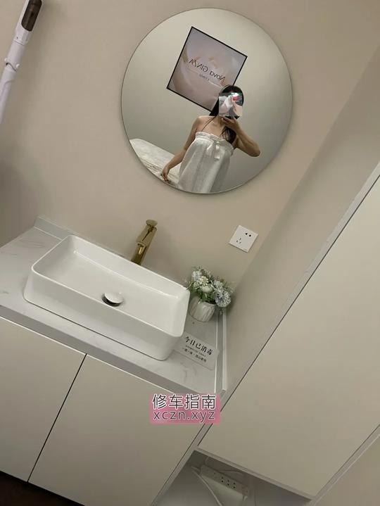 值得喷水小少妇洗浴