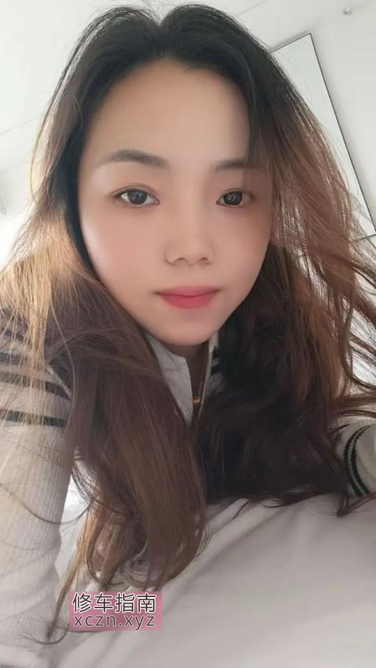 邂逅紫光大胸大屁股少妇桑拿