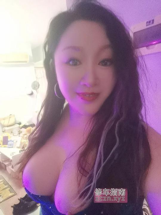 [四川-成都]西大街白虎丽丽