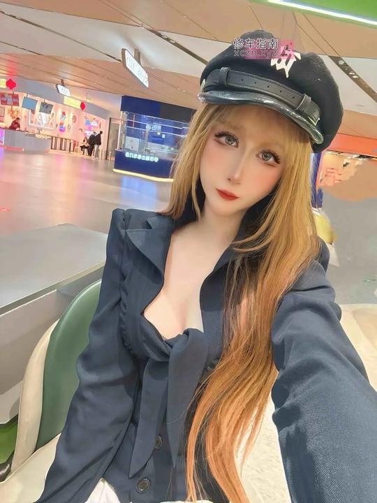 推荐童颜美乳甜妹