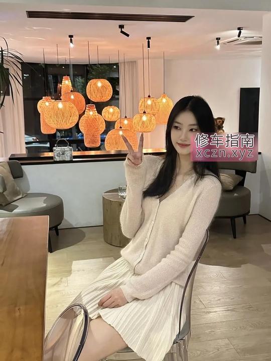 小岛兼职嫩妹全套