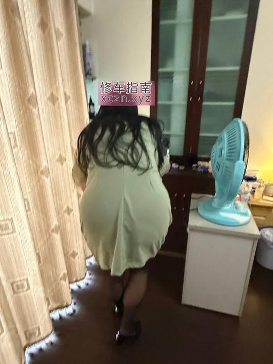 [江苏-无锡]无锡长腿少妇