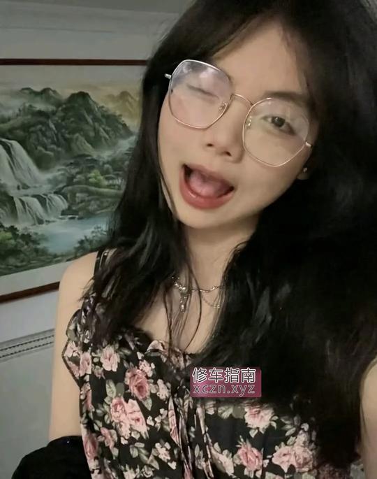 [广东-广州]02年眼镜小骚货