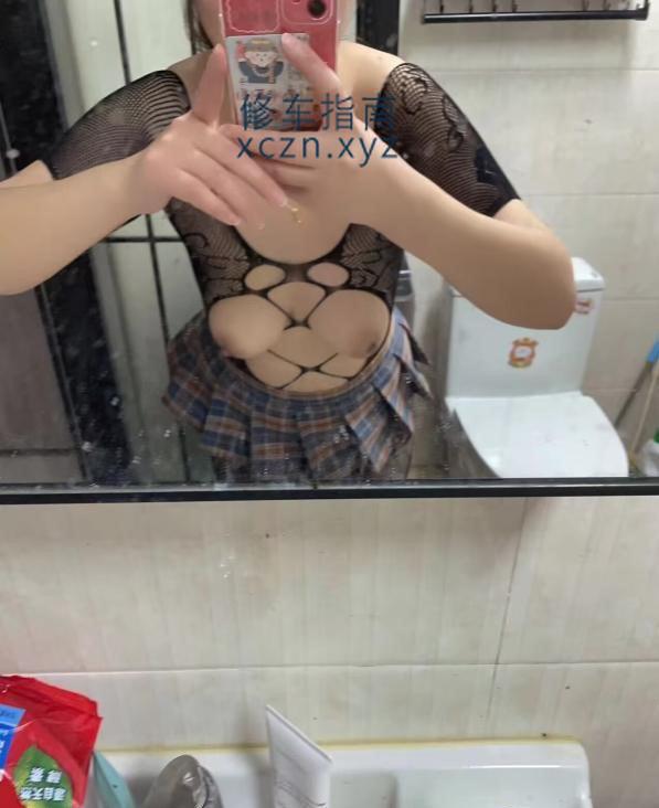 [浙江-嘉兴]嘉兴制服大胸小姐姐